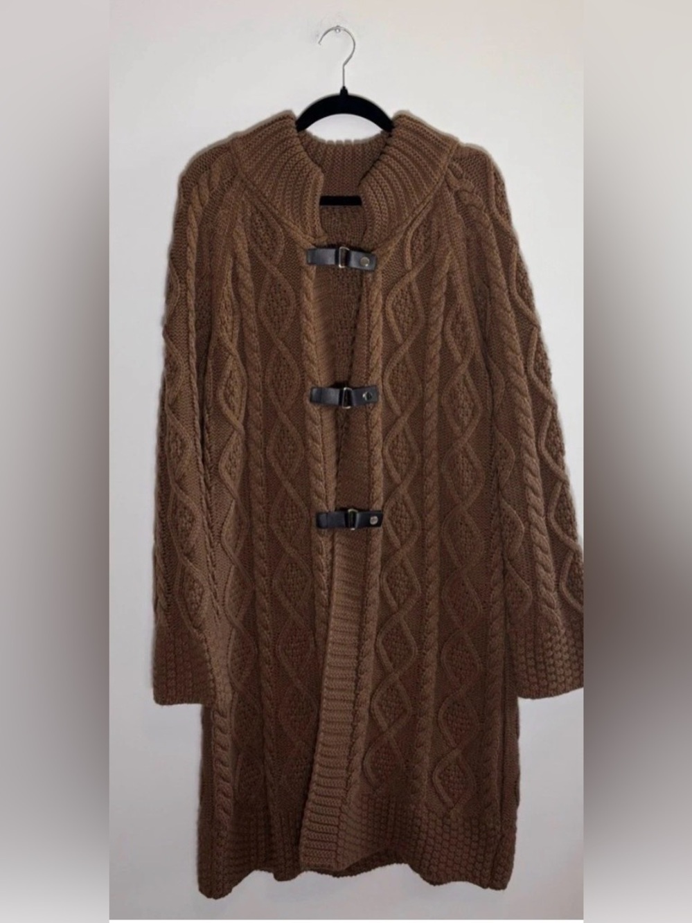 Chunky Brown Cable Knit Longline Cardigan w/ Buckle Closures – Hooded size XL